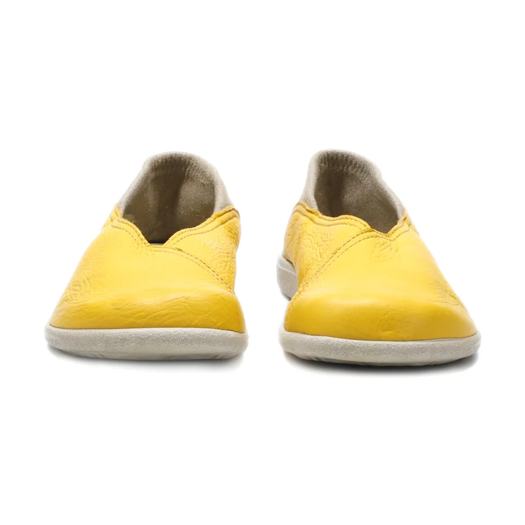 Dansko Loafers Leather Yellow Colour For Women